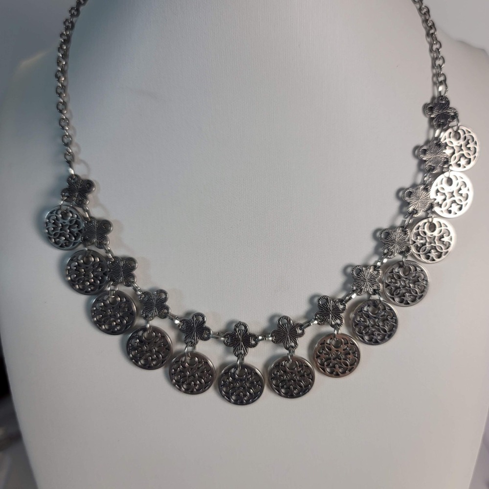 Boho Silver Tone Filigree Disc Statement Necklace Red Cabochon Accents Bib Style - Picture 4 of 6